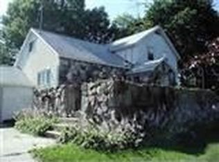 6301 S Stiles Rd, Pentwater, MI 49449