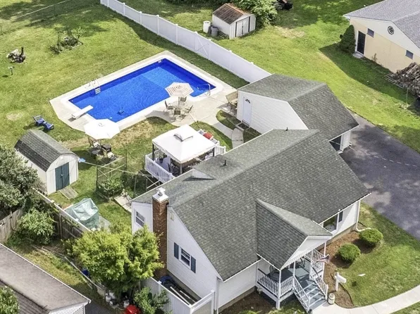 111 Riverview Ter, Riverdale Boro, NJ 07457