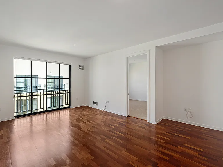 88 Townsend St #417 — Photo 6