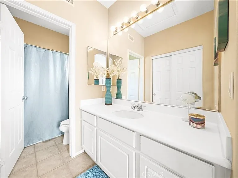 18635 Park Meadow Ln — Photo 8