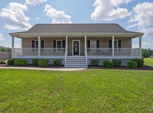8622 Rock Cedar Rd, New Kent, VA 23124