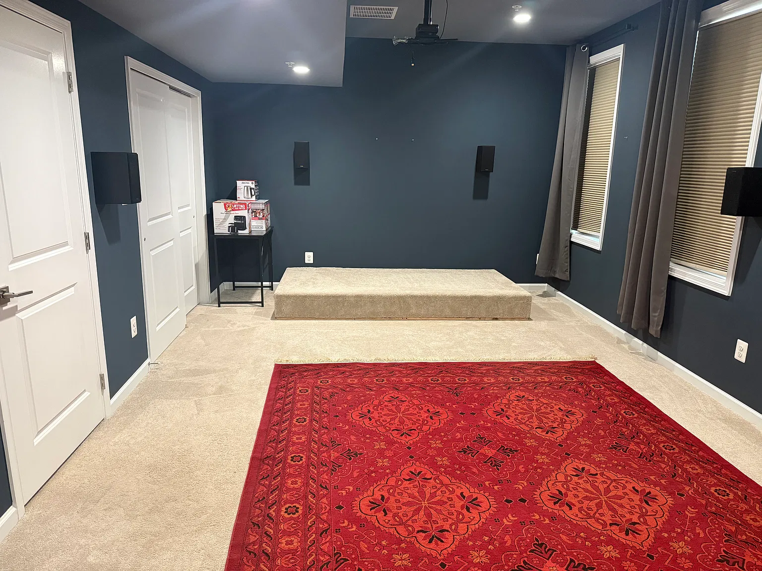 1 bed, $1,200 — Photo 1