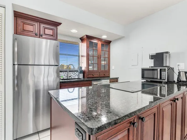 1027 Anglers Cv #B402, Marco Island, FL 34145