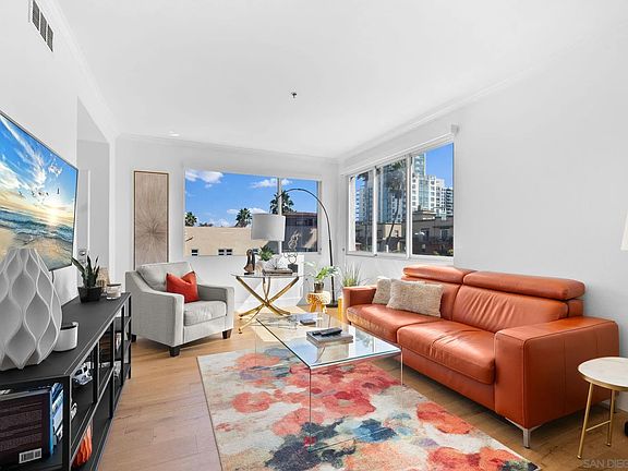 3rd image of 1642 7th Ave Unit 431