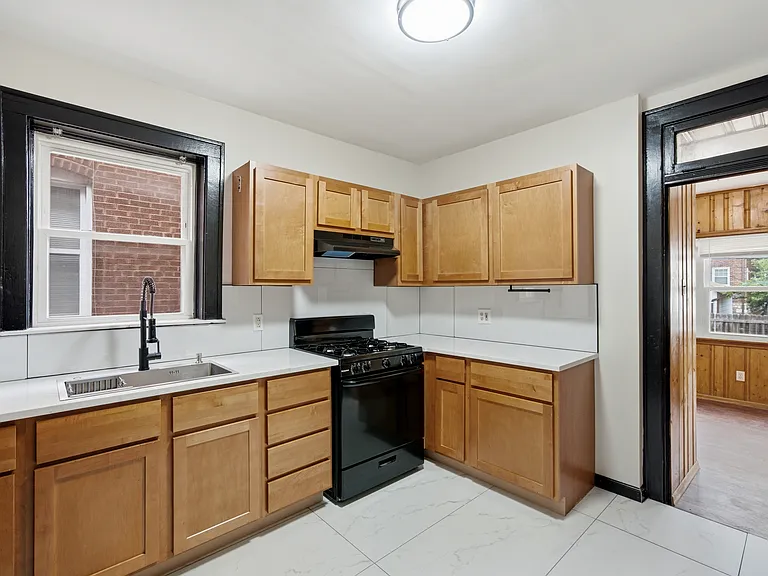 5055 Lindenwood Ave #1F — Photo 19