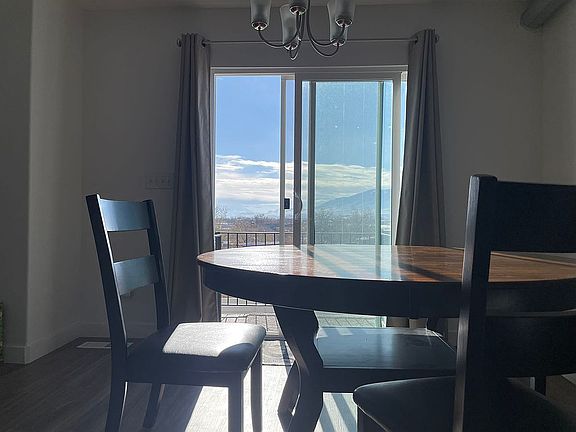 4th image of 3551 W Grassland Dr N #1047