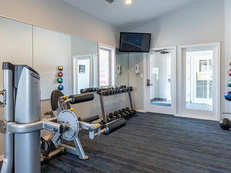 The Summit at Ridgewood Apartment and Townhomes — Photo 15