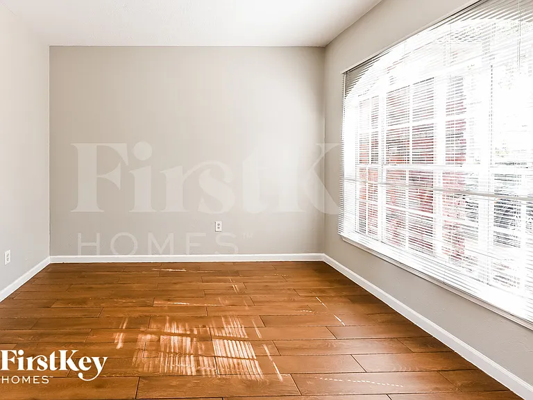 3117 Bay Creek Dr — Photo 12