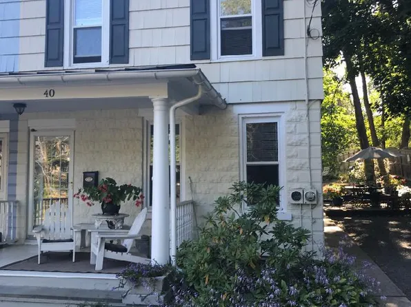 40 Shaftsbury Ave, Hopewell, NJ 08525