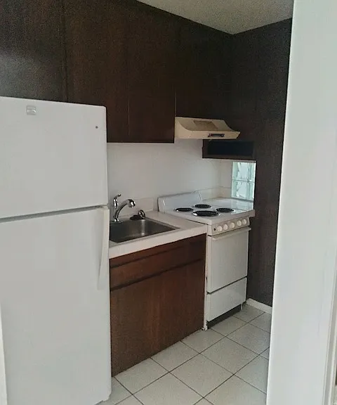 1215 E Meta St #B — Photo 5
