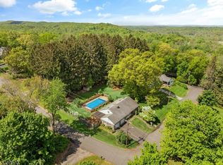 24 Jenkins Rd, Franklin, NJ 07416