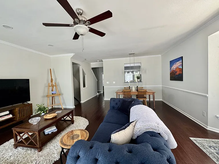 11850 Chelton Ridge Ln — Photo 13