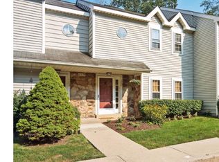 2202 Ash Grv, Ambler, PA 19002