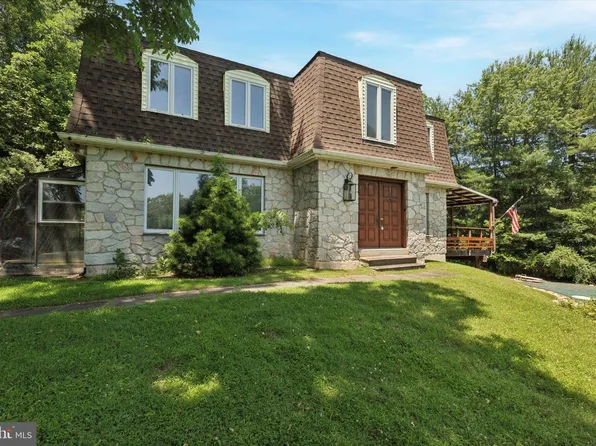 980 Creek Rd, Downingtown, PA 19335