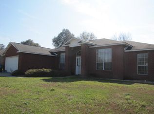 323 Egan Dr, Crestview, FL 32536