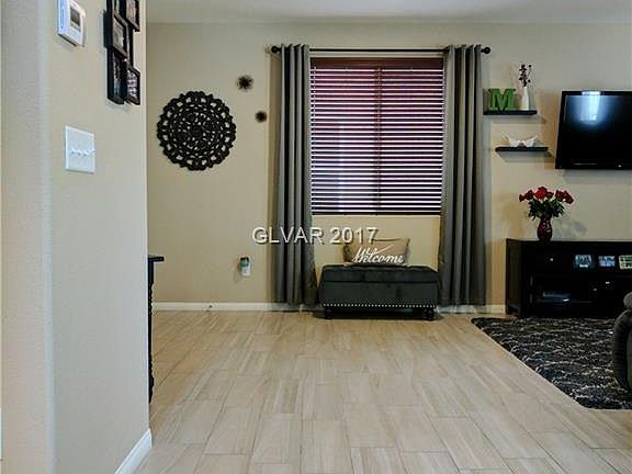 3rd image of 3137 Lake Como Ave