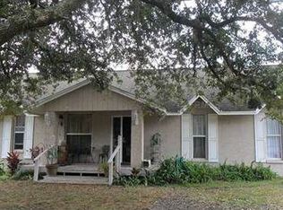 28424 Deedra Dr, Zephyrhills, FL 33544