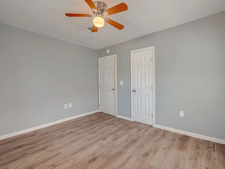 6823 Goforth St — Photo 23