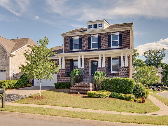 3rd image of 4505 Sawmill Pl