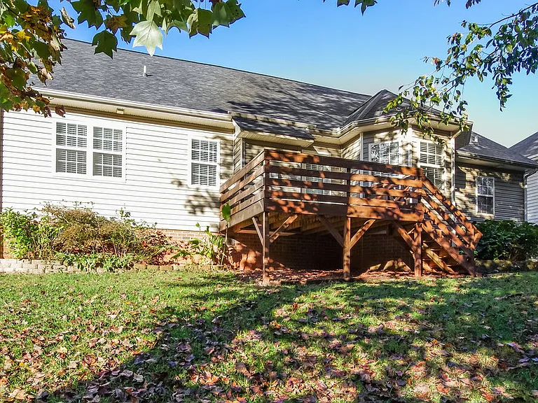 4020 River Falls Dr — Photo 17
