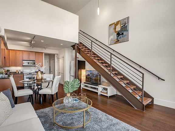 2nd image of 925 The Alameda Unit 309