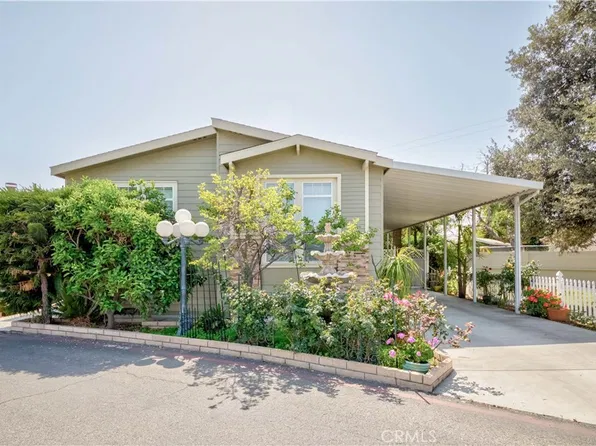 15 Pine Via, Anaheim, CA 92801