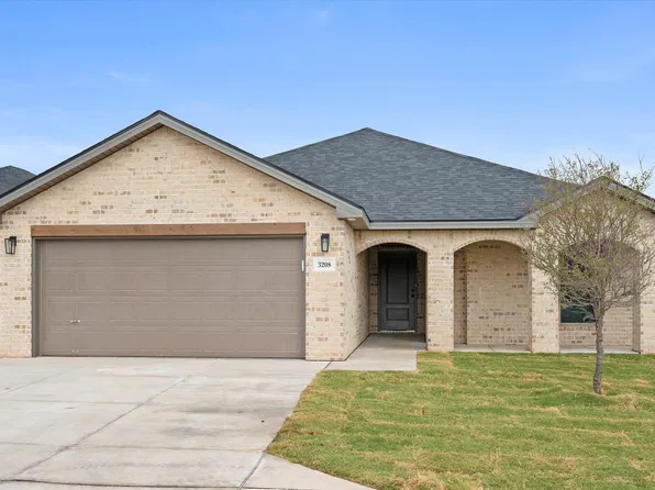 3208 Harvest Ave, Wolfforth, TX 79382
