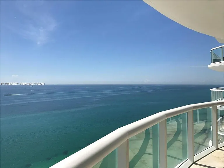 6365 Collins Ave #3802 — Photo 1