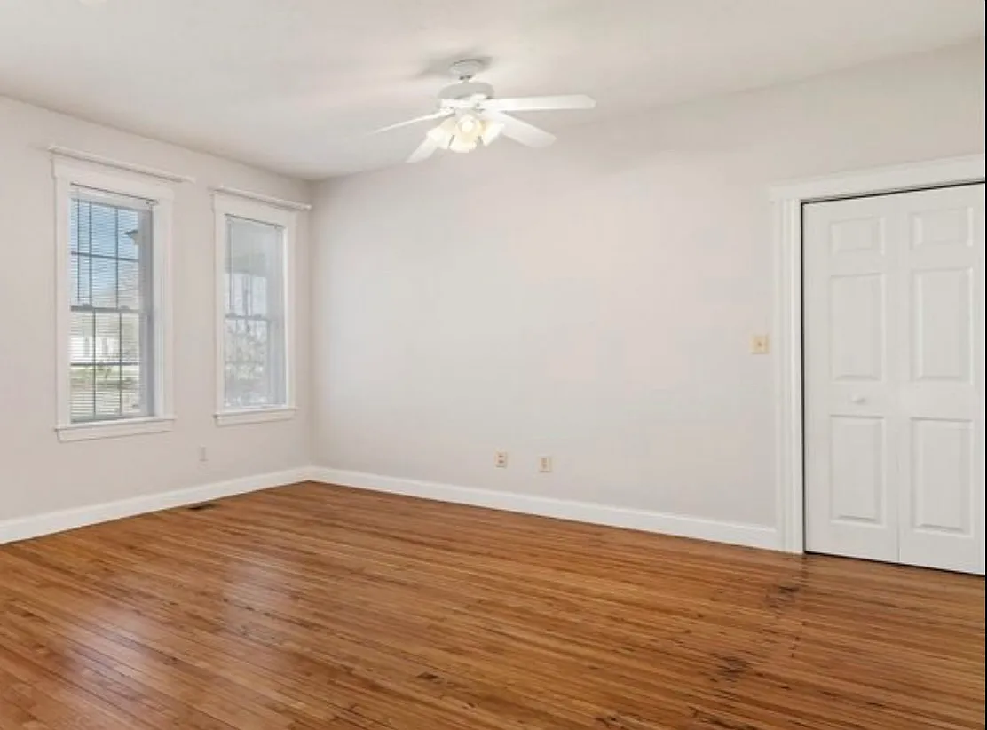 3 bed, 1517 sqft, $3,300 — Photo 4