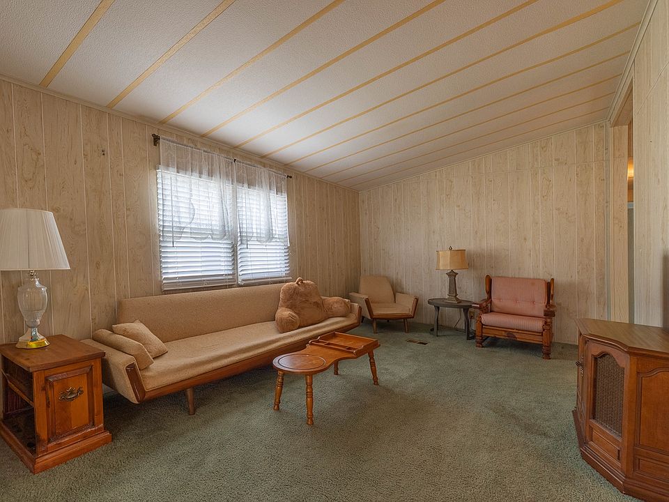 1st image of 5533 Williamsburg Ln