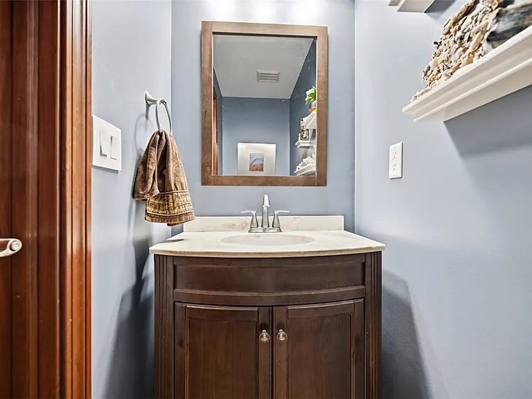 2533 Riva Ridge Ct — Photo 16