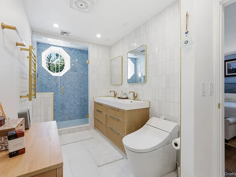 51 Adriance Ave — Photo 17