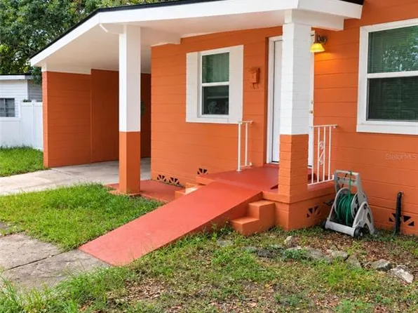 6160 STRAWFLOWER PLACE, JACKSONVILLE, FL 32209