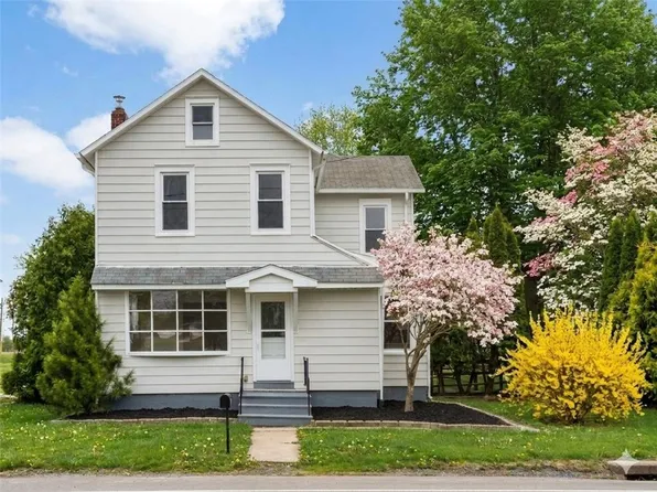306 Nazareth Pike, Bethlehem, PA 18020