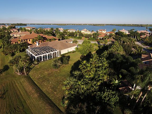 4th image of 5175 Saint Andrews Island Dr