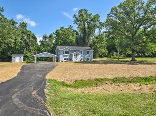 39236 Irene Rd, Hamilton, VA 20158