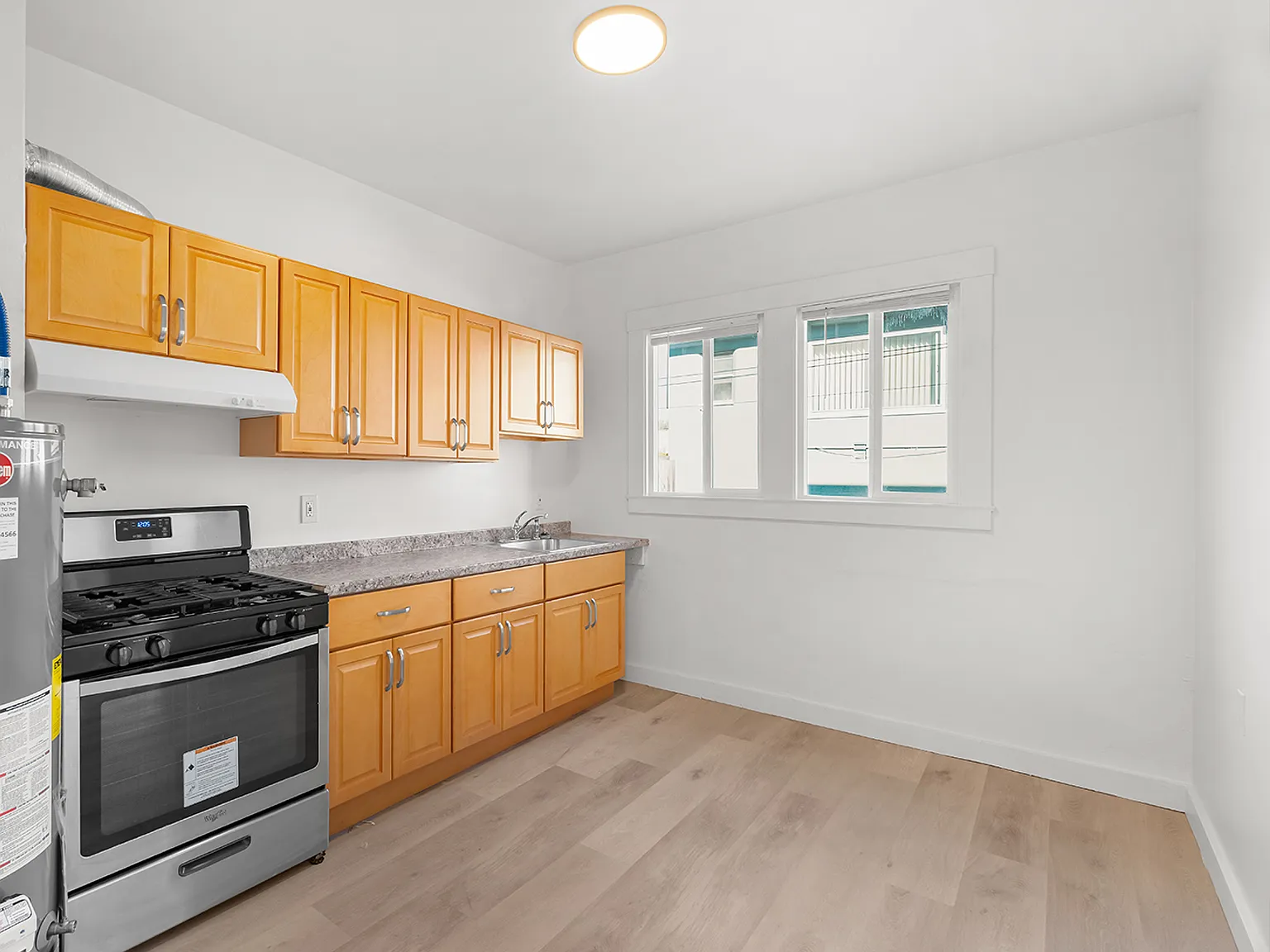 1 bed, 650 sqft, $2,250 — Photo 4