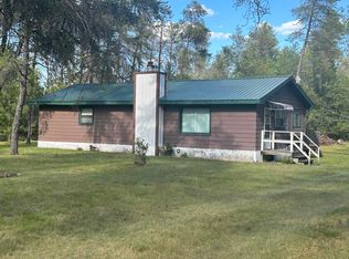W6840 N 2nd St, Crivitz, WI 54114