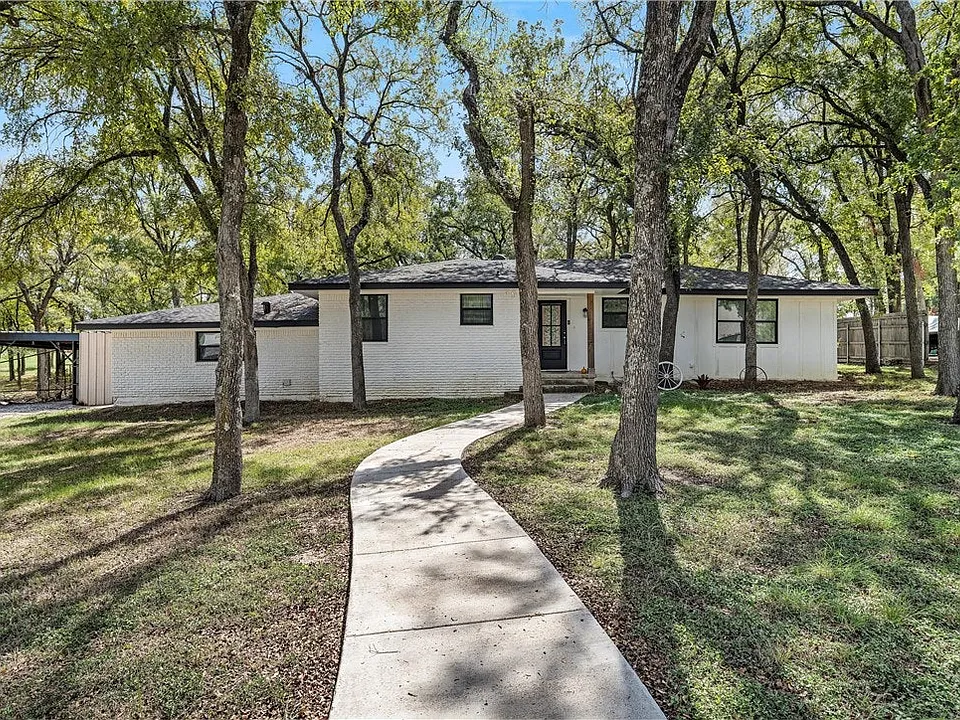 256 Candyce Dr #1