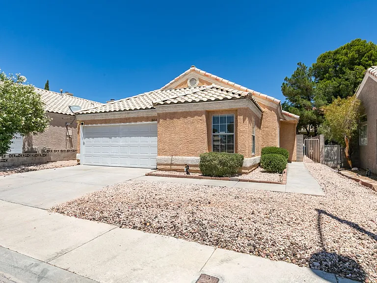 8664 Buttercreek Way — Photo 1