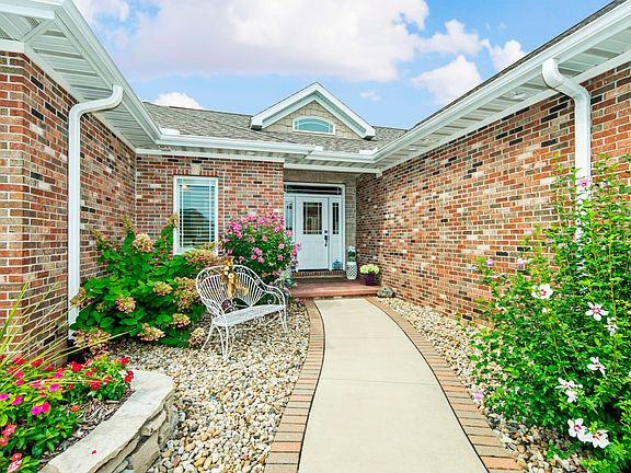 4th image of 8305 W Coyote Creek Dr