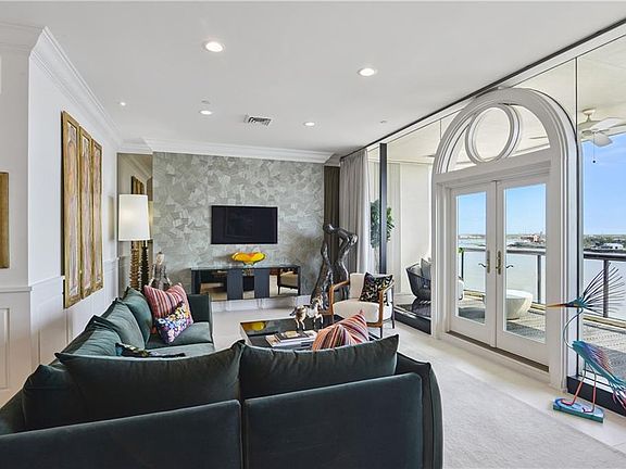 4th image of 600 Port Of New Orleans Pl APT 5G