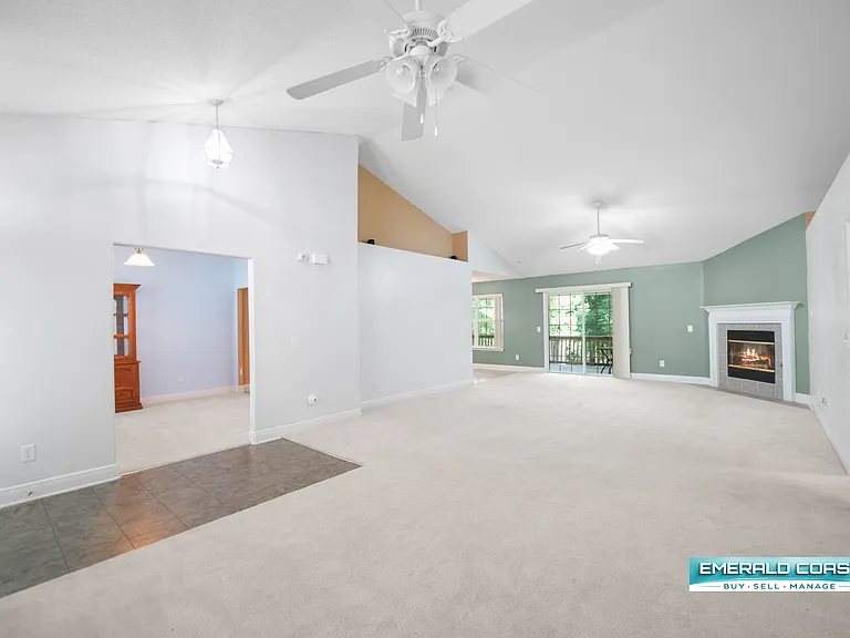 238 Foxchase Way — Photo 6