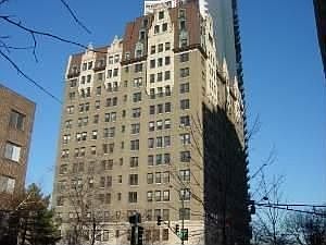 Fab Beaux Arts Lakeside Building