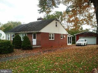 49 Ritters Ln, Owings Mills, MD 21117