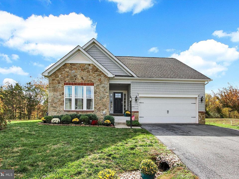 1st image of 64 Cooper Ln