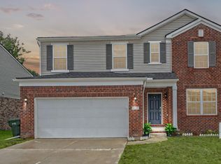 5225 Marie Ln, Sterling Heights, MI 48310