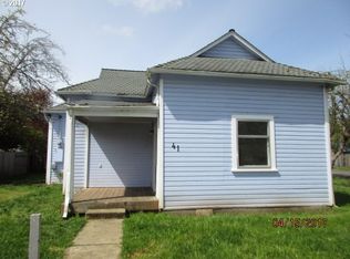 41 N J St, Cottage Grove, OR 97424