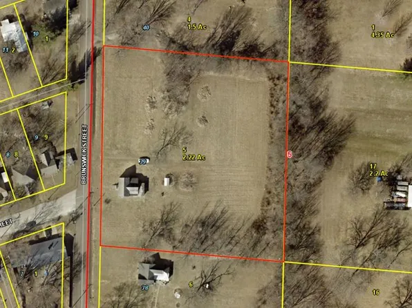227 S Brunswick St, Brookfield, MO 64628