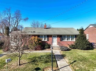 604 E Main St, Christiansburg, VA 24073